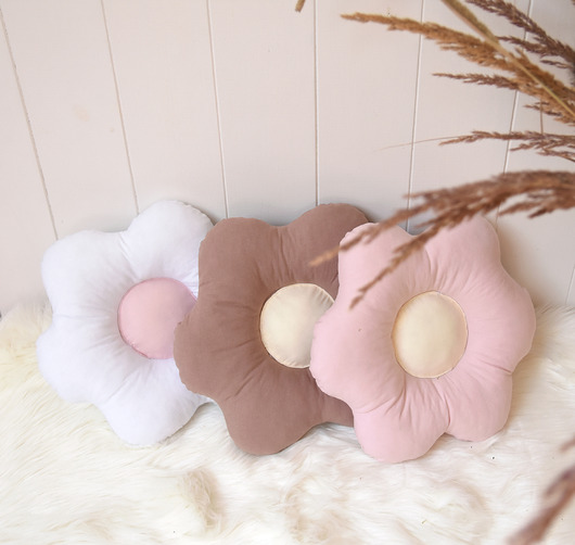 poduszki, poszewki - różne Poduszka kwiatek