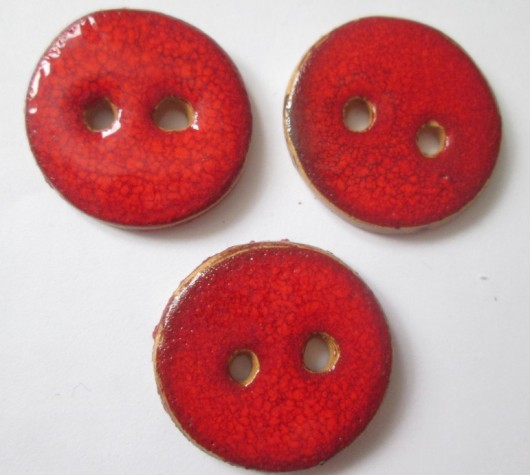 red buttons Ceramika Ana