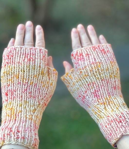 rękawiczki damskie Kolorowe jesienne wełniane  mitenki  pomarańczowy różowy mix