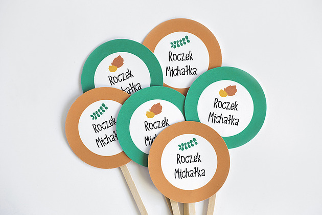 akcesoria dziecięce - różne Pikery personalizowane do babeczek LISEK 6 szt