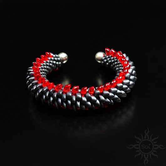 bransoletki ze szkła Arfarn, smocza bransoleta cuff, beading