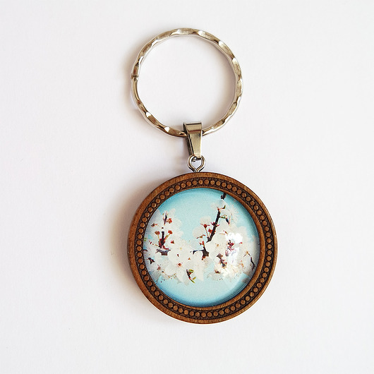 breloki Breloczek - Kwitnąca biel - drewniany