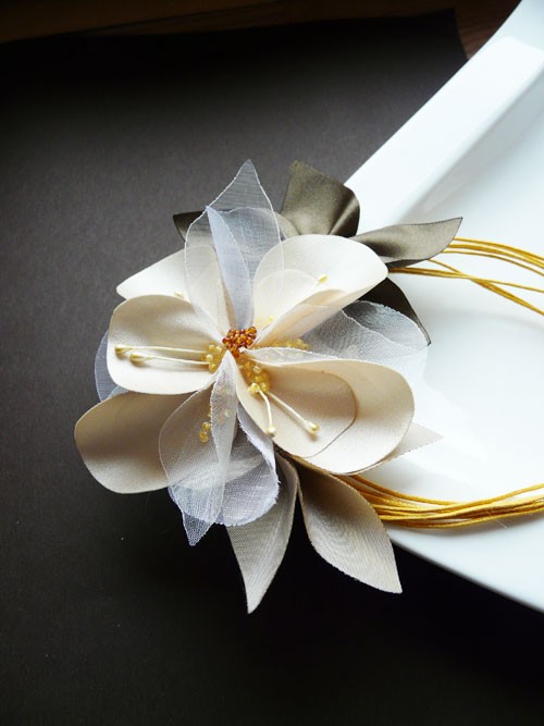 Niesmiały i czarujący handmadebyeli