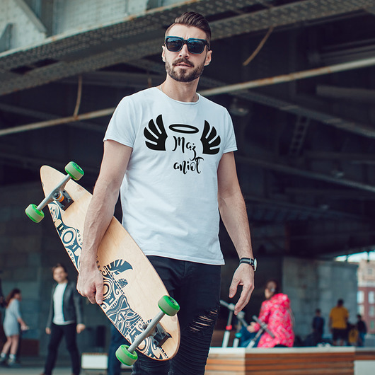 Mąż anioł męski tshirt koszulka biała ONE MUG A DAY