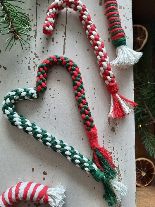 ozdoby choinkowe Ozdoba na choinkę laska a'la cukrowa makrama różne warianty