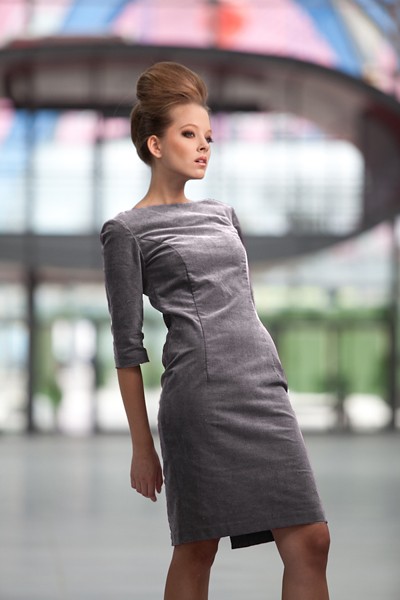 Velour dress 44, szara, na zamówienie Kasia Zapała