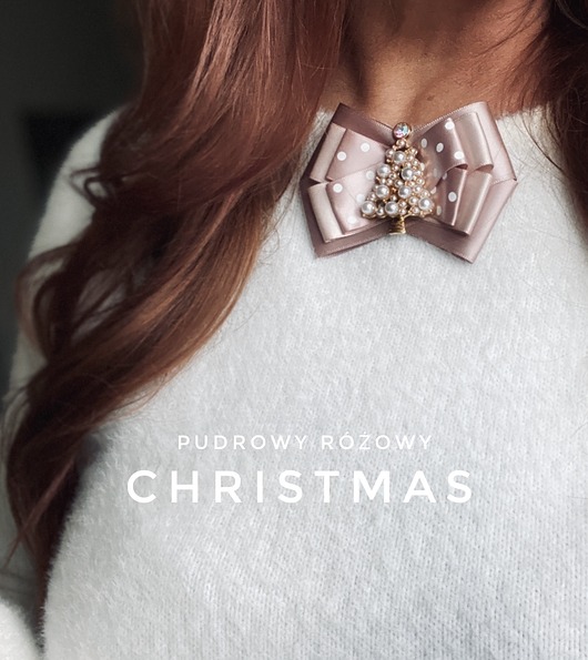 broszki Brosza z Choinką z perłami Mikołajki Święta