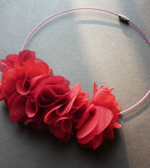 Red Shiny Blossom handmadebyeli