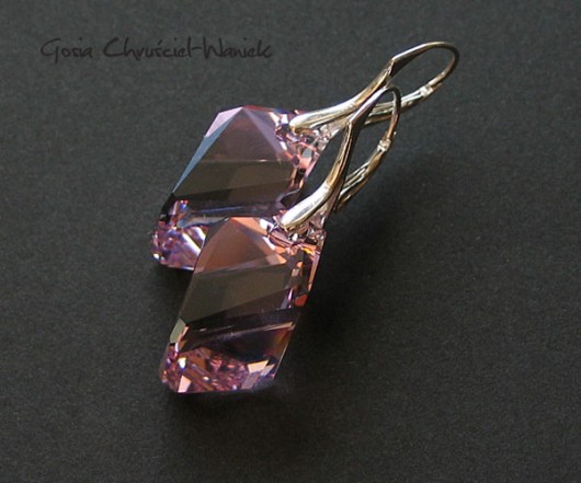 kryształ Swarovski light amethyst. Gosia Chruściel-Waniek