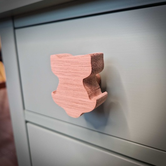 gałki do mebli Drewniane gałki do mebli, dzik, leśne wzory  z drewna, dąb