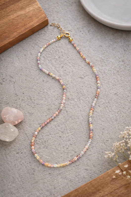 chokery Pastelowe kamienie