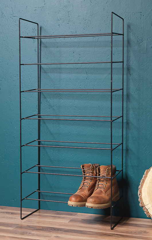 Minimalistycznay metalowy organizer na buty skandi design