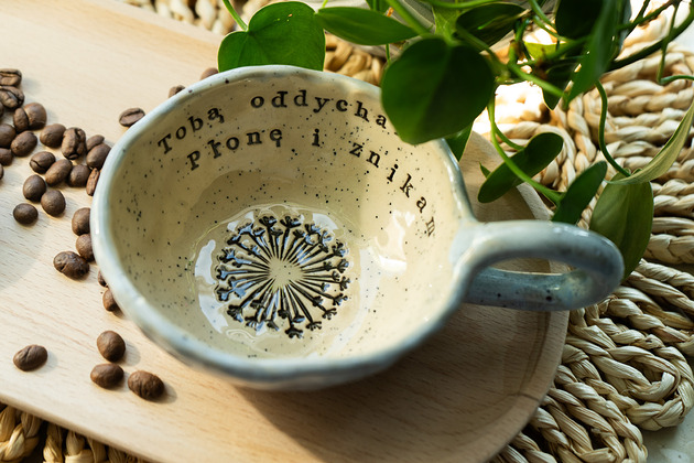 filiżanki Ceramiczna filiżanka handmade z cytatem