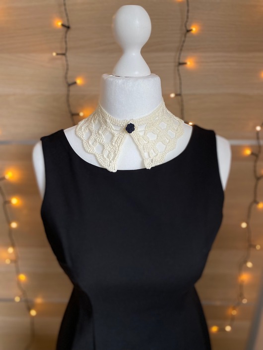 Akcesoria pozostałe Koronkowy kołnierzyk ecru Wednesday Addams