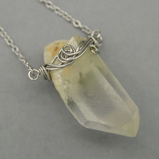 naszyjniki - inne Naszyjnik Talizman kryształ górski wire wrapping