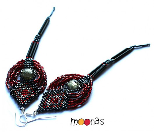 Ruby moonas
