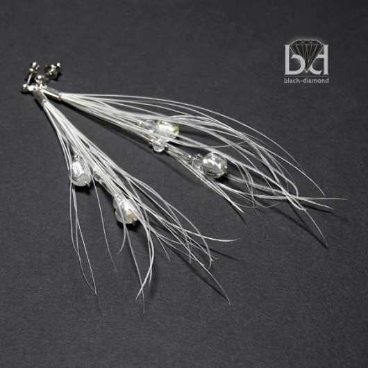 Włosy Anioła - biały paw Black Diamond