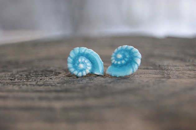 kolczyki ceramiczne Kolczyki Muszelki "Turkusowe Echo Oceanu" - ceramiczne sztyfty