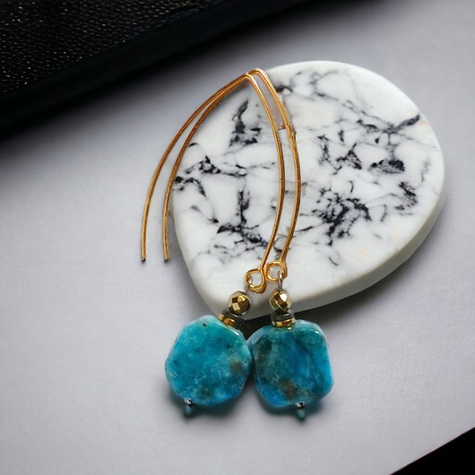 kolczyki z kamieniami LUX. UNIKATOWE kolczyki : apatyt niebieski