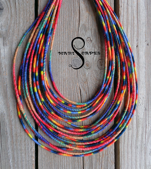 naszyjniki - inne Masajka z serii "HAPPY HOLI"