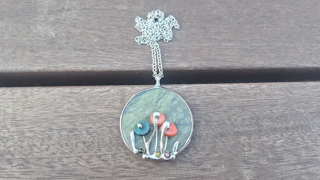 wisiory Dzikie kwiaty - wisiorek na łańcuszku