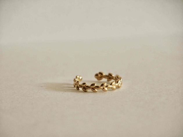 pierścionki złote IRIS pierścionek z motywem pnącza
