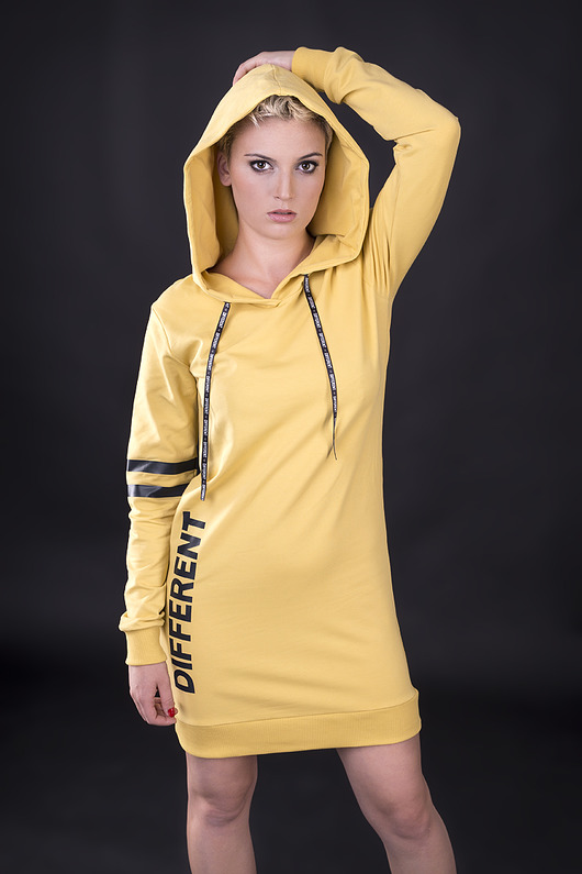Sukienka "Different Yellow" - Bohater x Paula To unicut