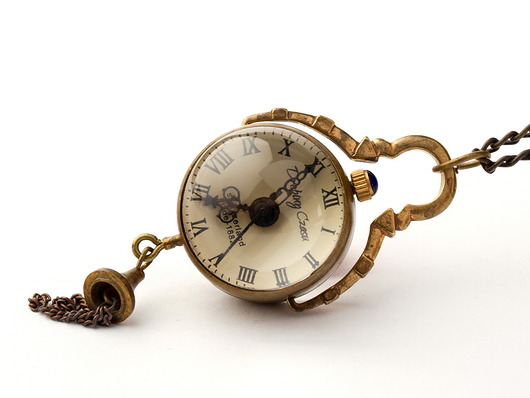 zegarki na łańcuszku DROBINA CZASU GOLDEN  - zegarek mechaniczny, wisiorek