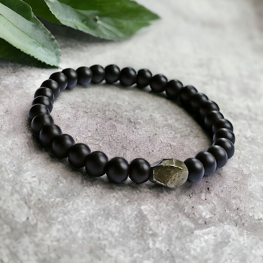 bransoletki z kamieni naturalnych Damska bransoletka: PIRYT & ONYKS : na gumce