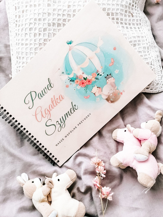 kartki, zaproszenia na chrzest Album dla dzieci personalizowany  prezent dla rodzeństwa  EKIPA W BALONIE
