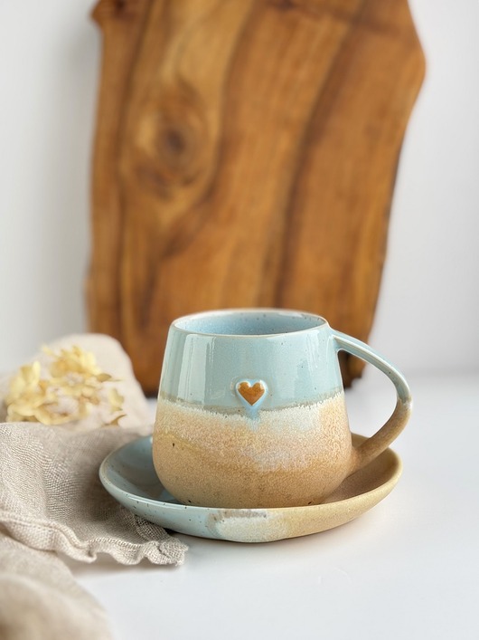 filiżanki Kubek / Filiżanka beczułka z sercem 320 ml - Niebieskie migdały