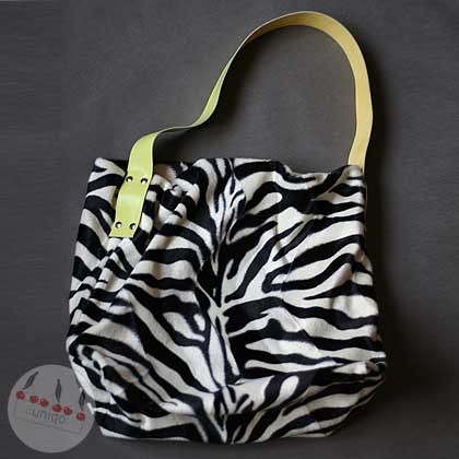 ::: TORBA ZEBRA +II ::: uniqo