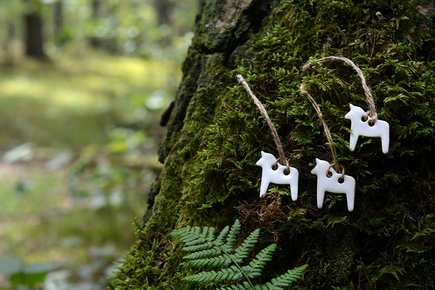 figurki i rzeźby Koniki ceramiczne zawieszki, zestaw 3 koników