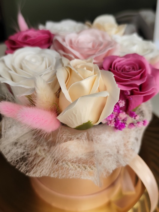 dodatki - różne Flowerbox mydlany na prezent dla mamy siostry przyjaciółki podziękowanie