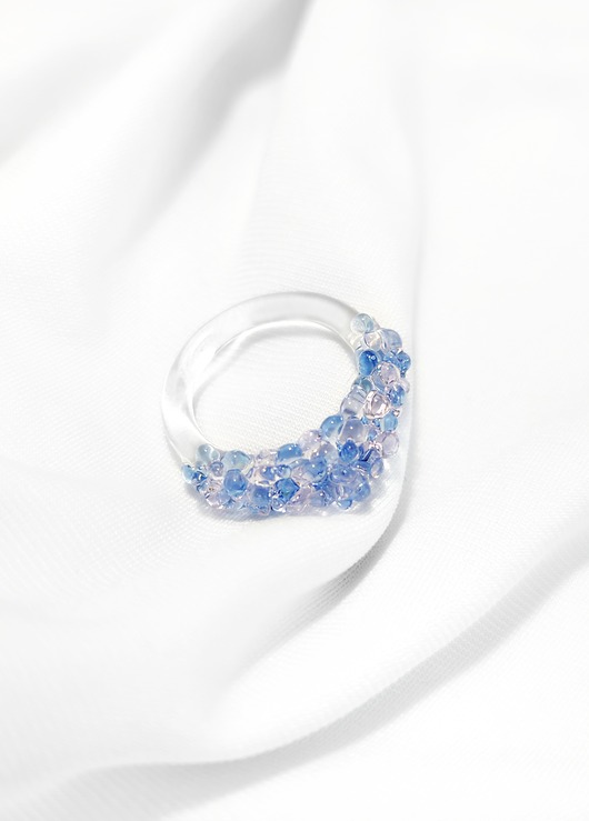 pierścionki - różne Szklany pierścionek z kolorowymi kulkami "Crystal"