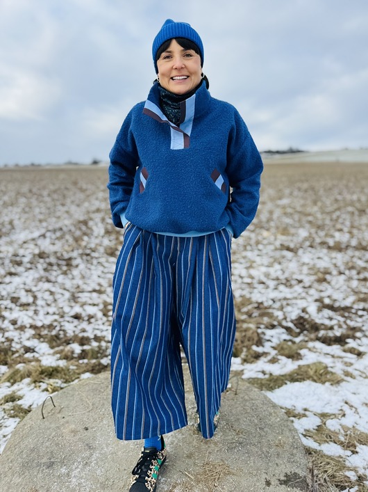 spodnie materiałowe damskie Jeansowe kuloty w paski