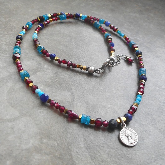 srebrne naszyjniki Błękit z burgundem srebro 925