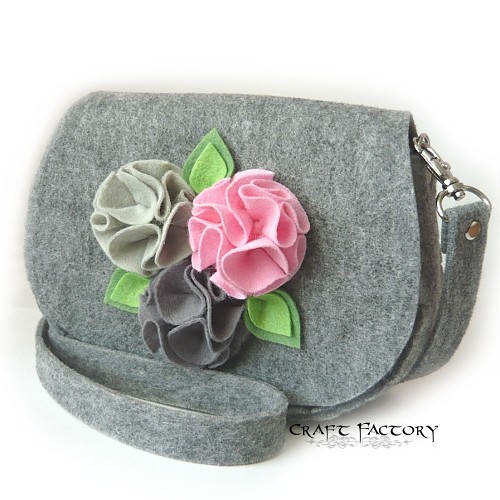 Pink Accent Bouquet - mała listonoszka Craft Factory