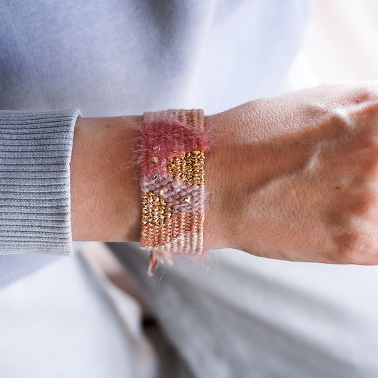 bransoletki na sznurku Szeroka boho bransoletka tkana