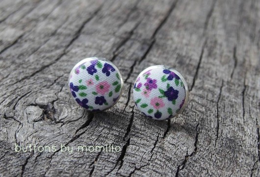 buttons by momilio Momilio