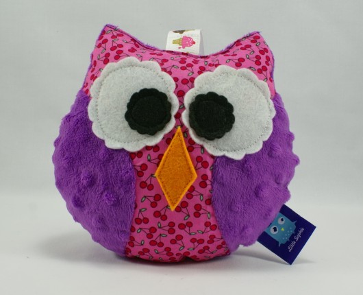 Sowa przytulanka zawieszka CHERRY fioletowa Little Sophie