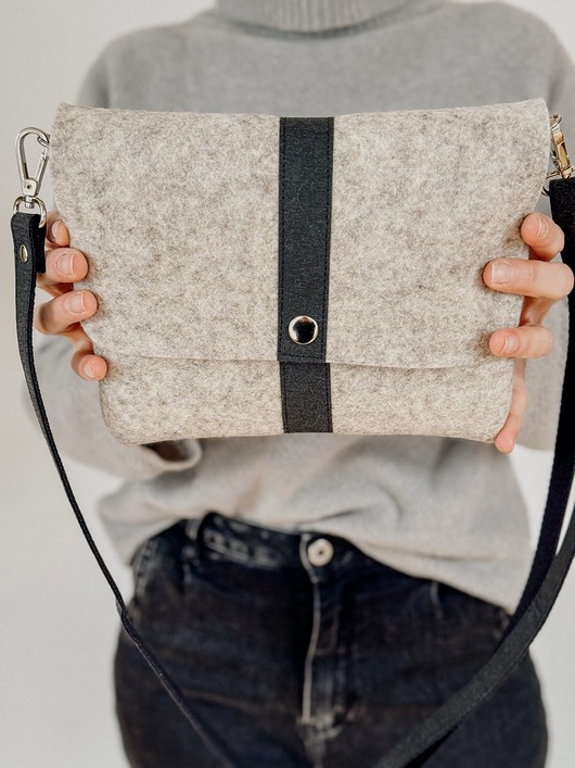 torby na ramię Marmollada - filcowa listonoszka BEŻOWA + czarny