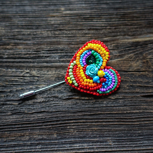 Kolekcja Frida- broszka kolorowe serce Mró Soutache
