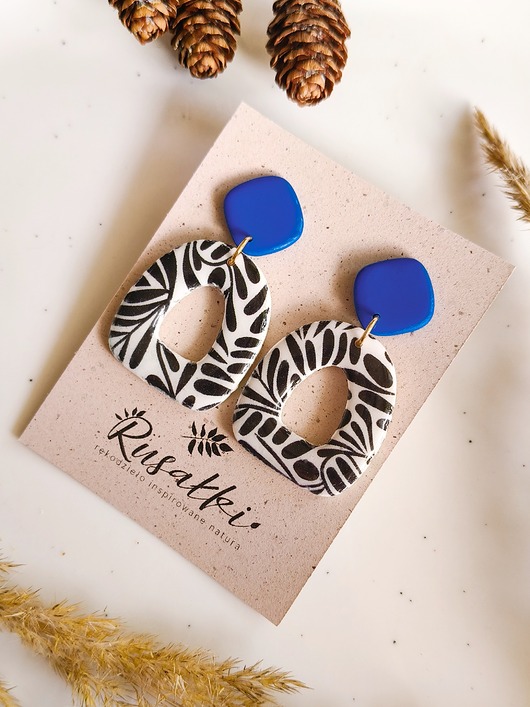 kolczyki z masy plastycznej Kolczyki nowoczesne, idealny biżuteria do twojej kreacji, prezent dla niej