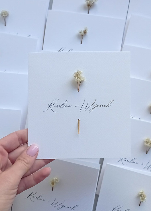 zaproszenia i kartki na ślub Minimalistyczne Zaproszenia Ślubne z Suszonymi Kwiatami