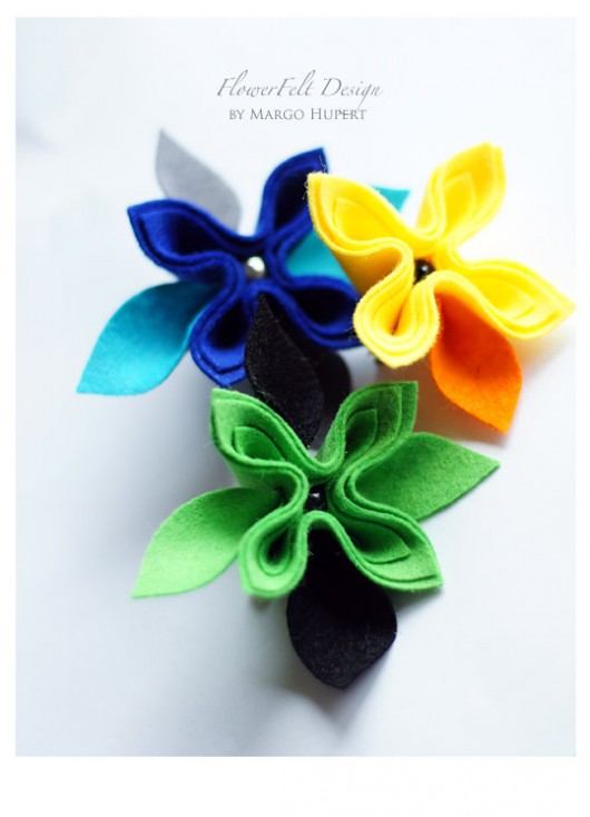 indygo z zielenią i żóltym FlowerFelt Design