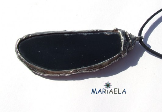CZARNY AGAT MARIAELA