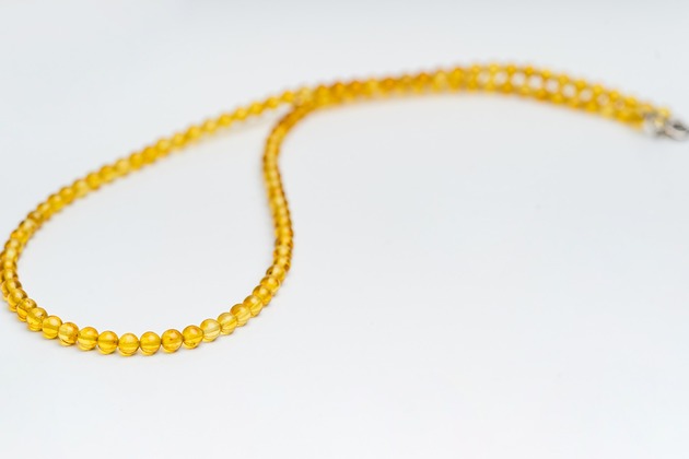 korale Naszyjnik bursztynowy KULKA regularna