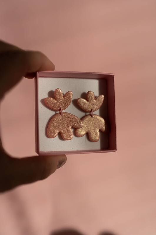 kolczyki z masy plastycznej Wiszące kolczyki TULIPANY