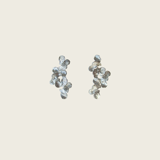 Srebrne kolczyki z płatków- Jabłonka KOS jewellery